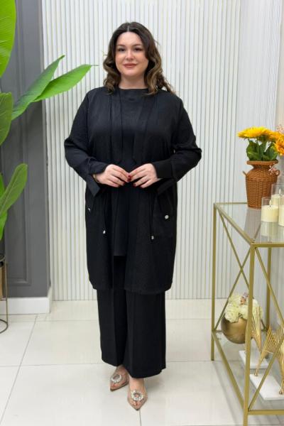 Kayla  Üçlü Takım