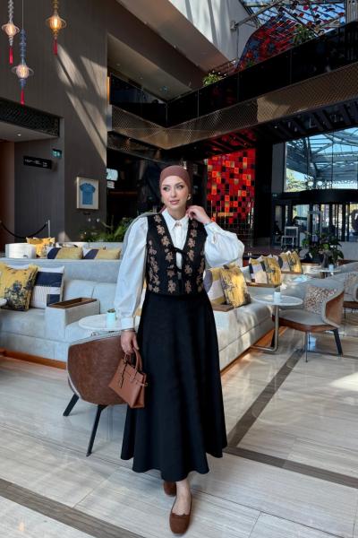 Gökçe Etekli Takım Siyah