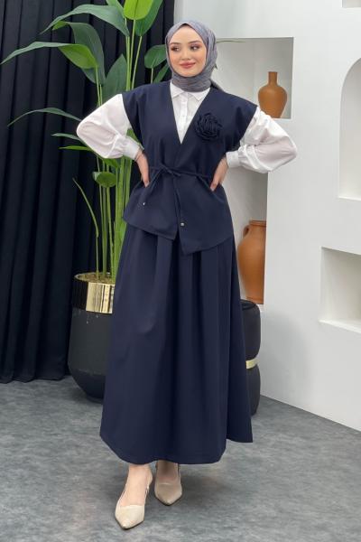 Gül Detaylı Etekli Takım