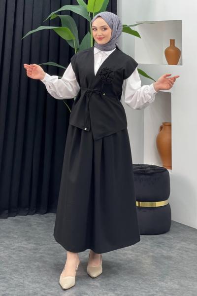 Gül Detaylı Etekli Takım